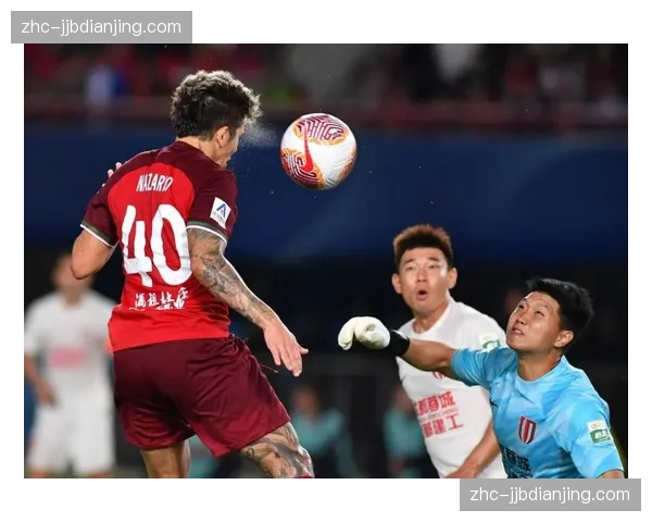 青岛西海岸客场惨败成都蓉城 四轮后积三分排名第七